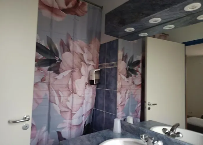 فندق Le Cevenol 2*