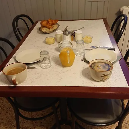 Le Cevenol 2* 拉卡瓦勒里