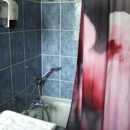 Hotell Le Cevenol 2*