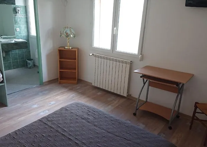 Le Cevenol 2* La Cavalerie